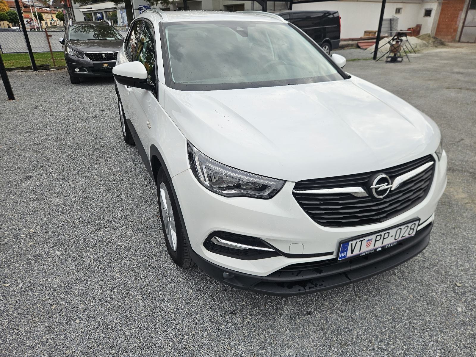 OPEL GRANDLAND X 1.6 CDTI NAVIGACIJA KLIMA XENON ALU FELGE FULL., fotografija 9