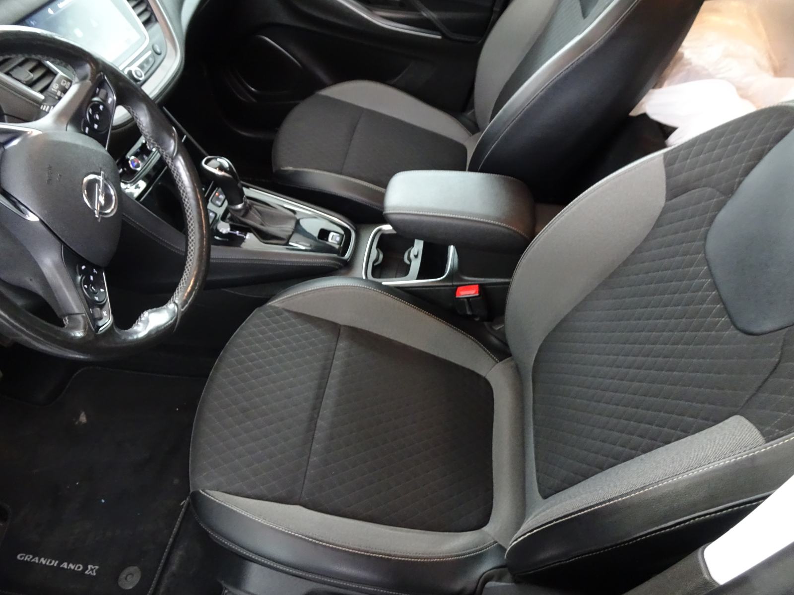 Opel Grandland X 2.0 DIESEL 130KW-177PS DESIGN LINE., fotografija 14