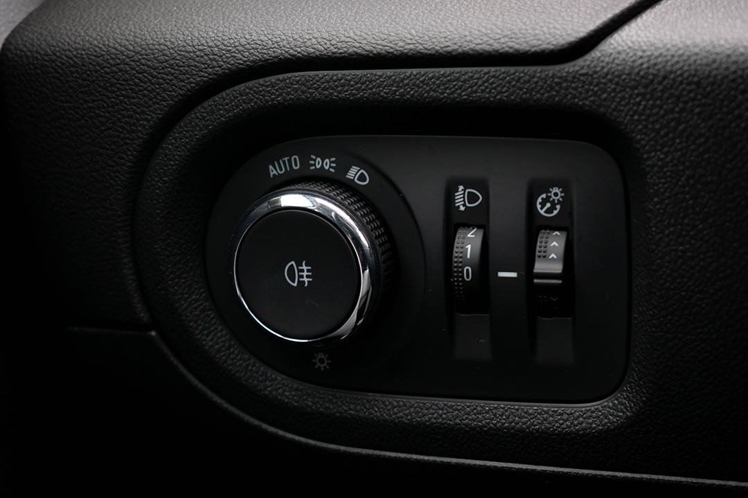 Opel Grandland X Enjoy 1.5 CDTI, fotografija 16