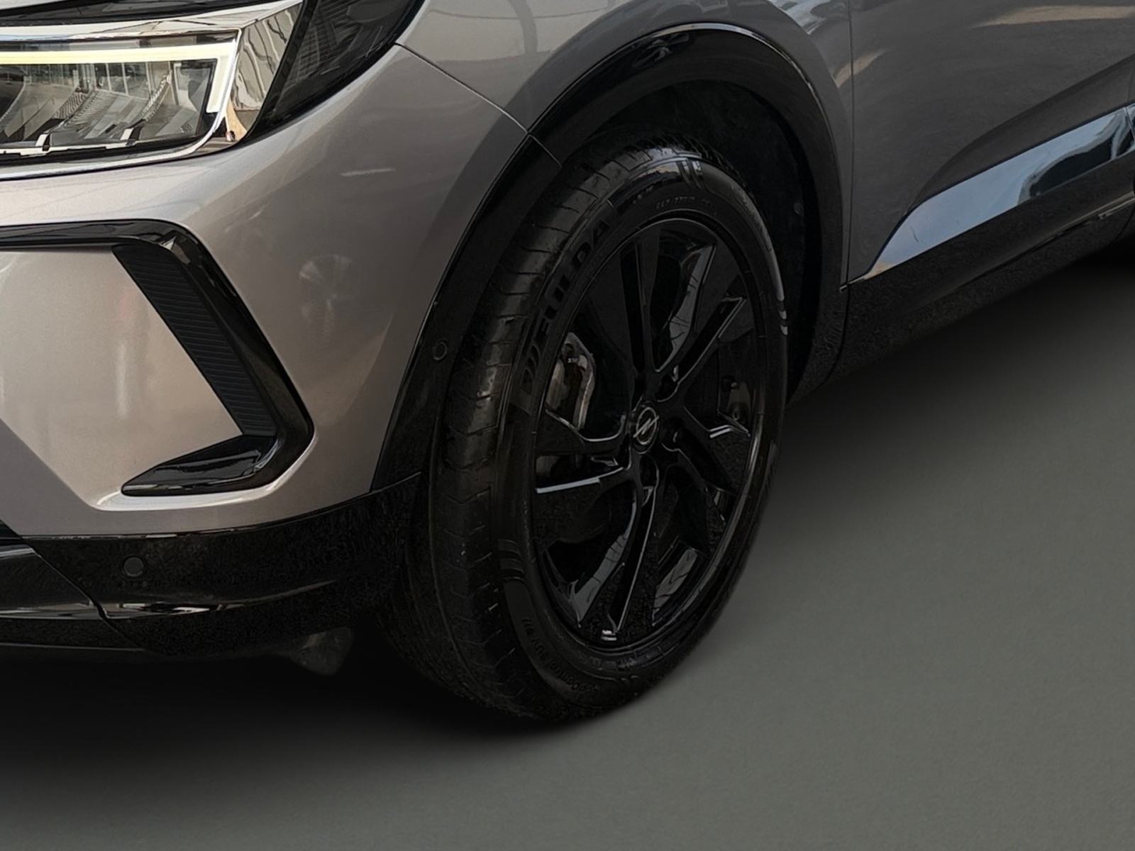 Opel Grandland X GS-Line F12 XHT S/S MT6, fotografija 10