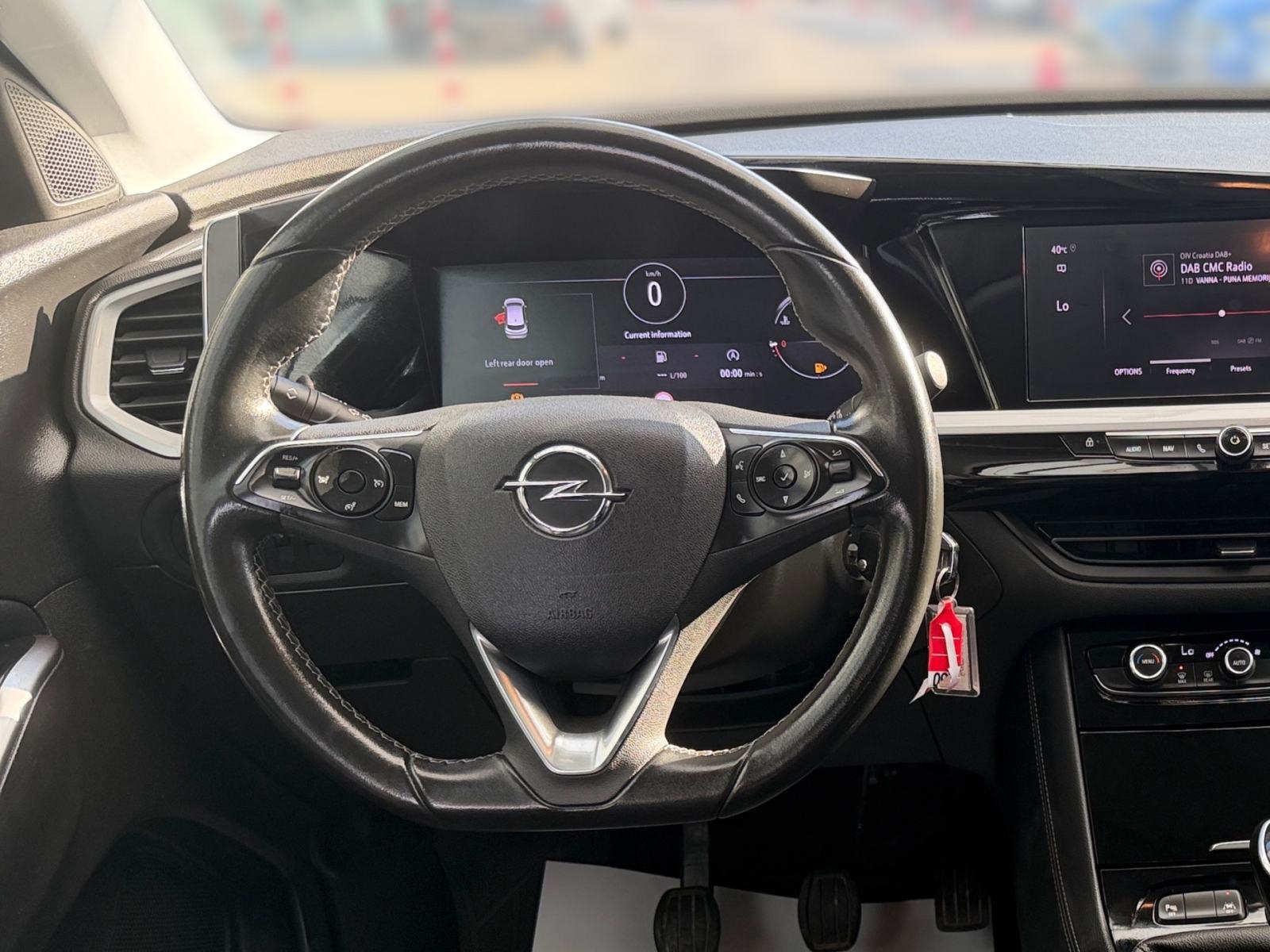 Opel Grandland X GS-Line F12 XHT S/S MT6, fotografija 16