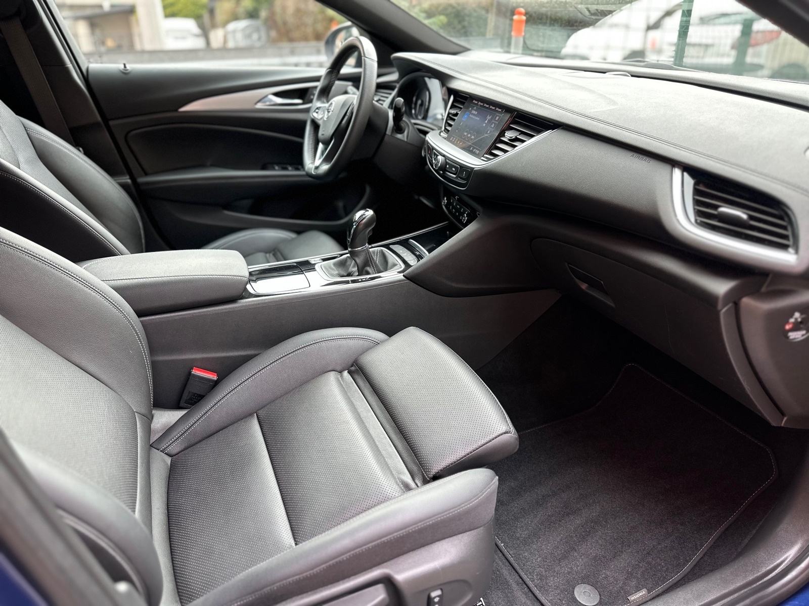 Opel Insignia 1,5 D,FULL KOZA,MATRIX,MASAZA,KAMERA,ALU 19”..15.400€, fotografija 9