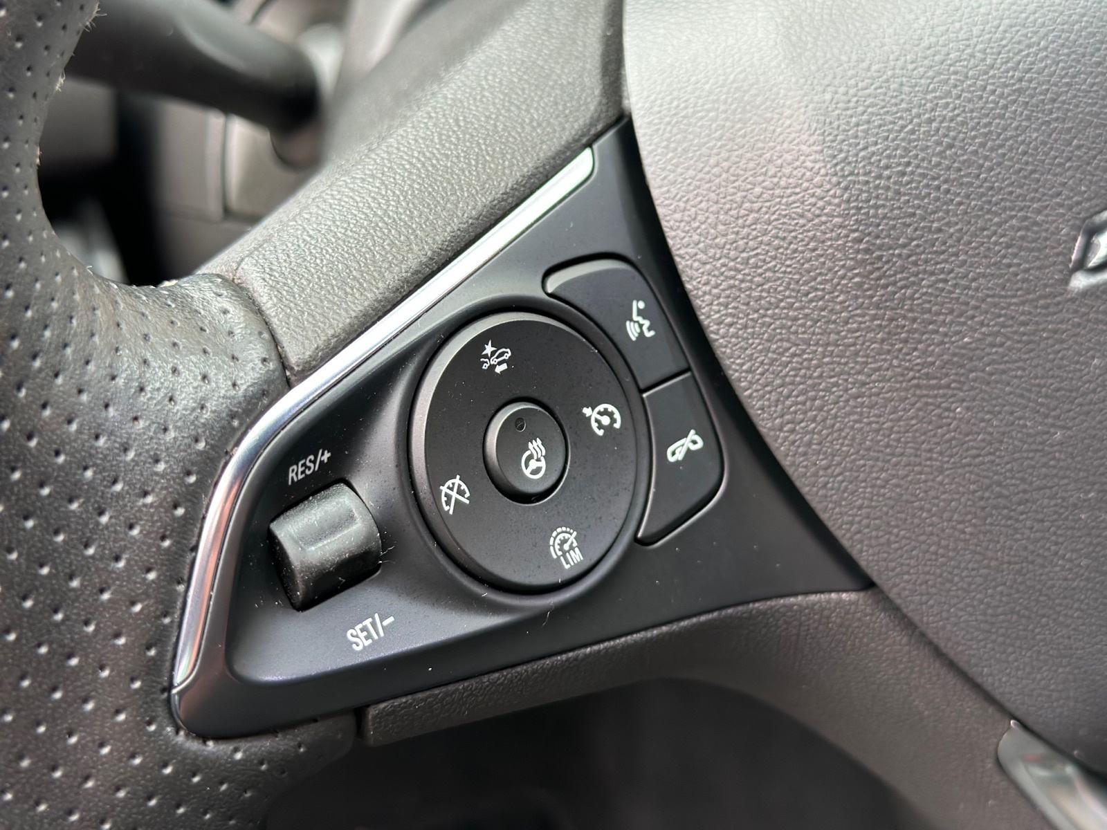 Opel Insignia 1,5 D,FULL KOZA,MATRIX,MASAZA,KAMERA,ALU 19”..15.400€, fotografija 11