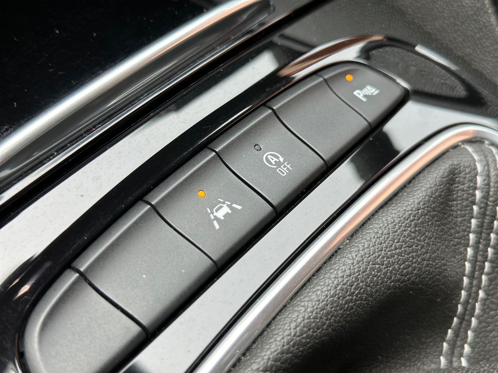 Opel Insignia 1,5 D,FULL KOZA,MATRIX,MASAZA,KAMERA,ALU 19”..15.400€, fotografija 19