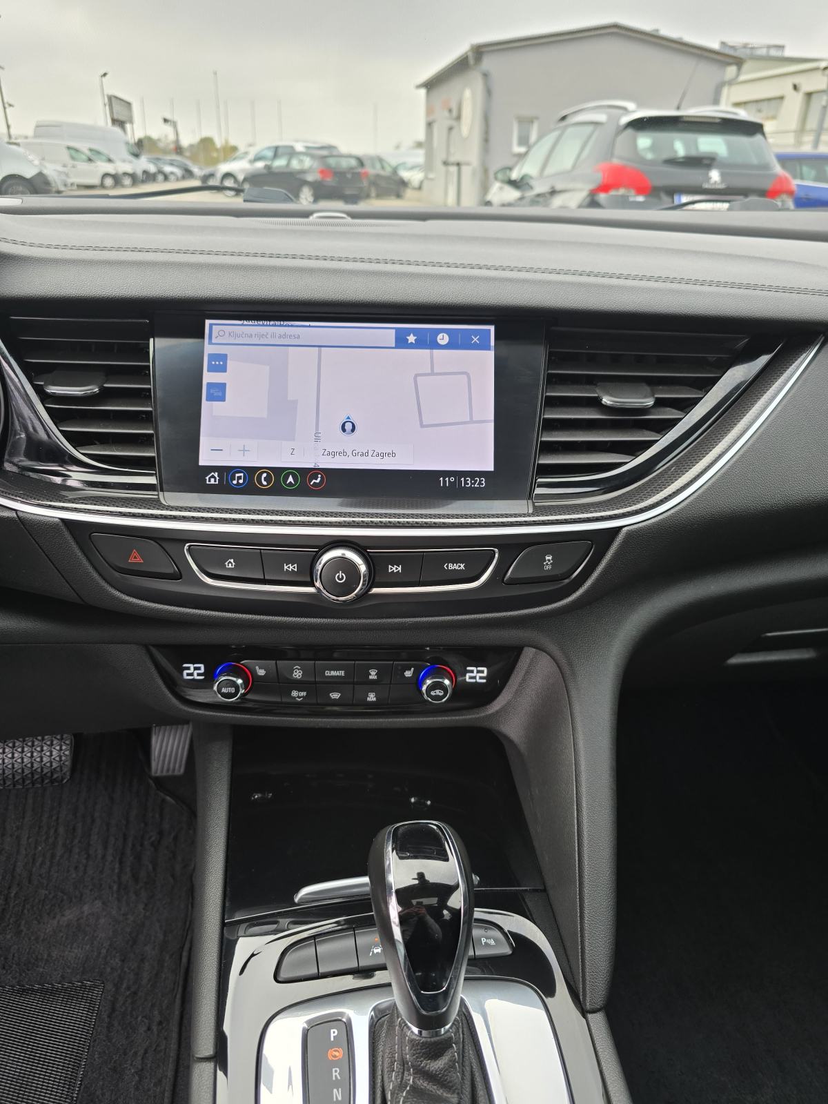 Opel Insignia 1,5 D GRAND SPORT AUTOMATIK, fotografija 12