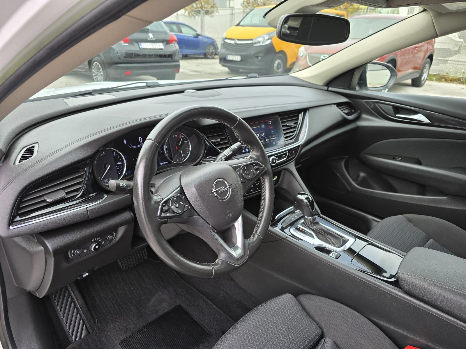 Opel Insignia 1,5 D GRAND SPORT AUTOMATIK, fotografija 17
