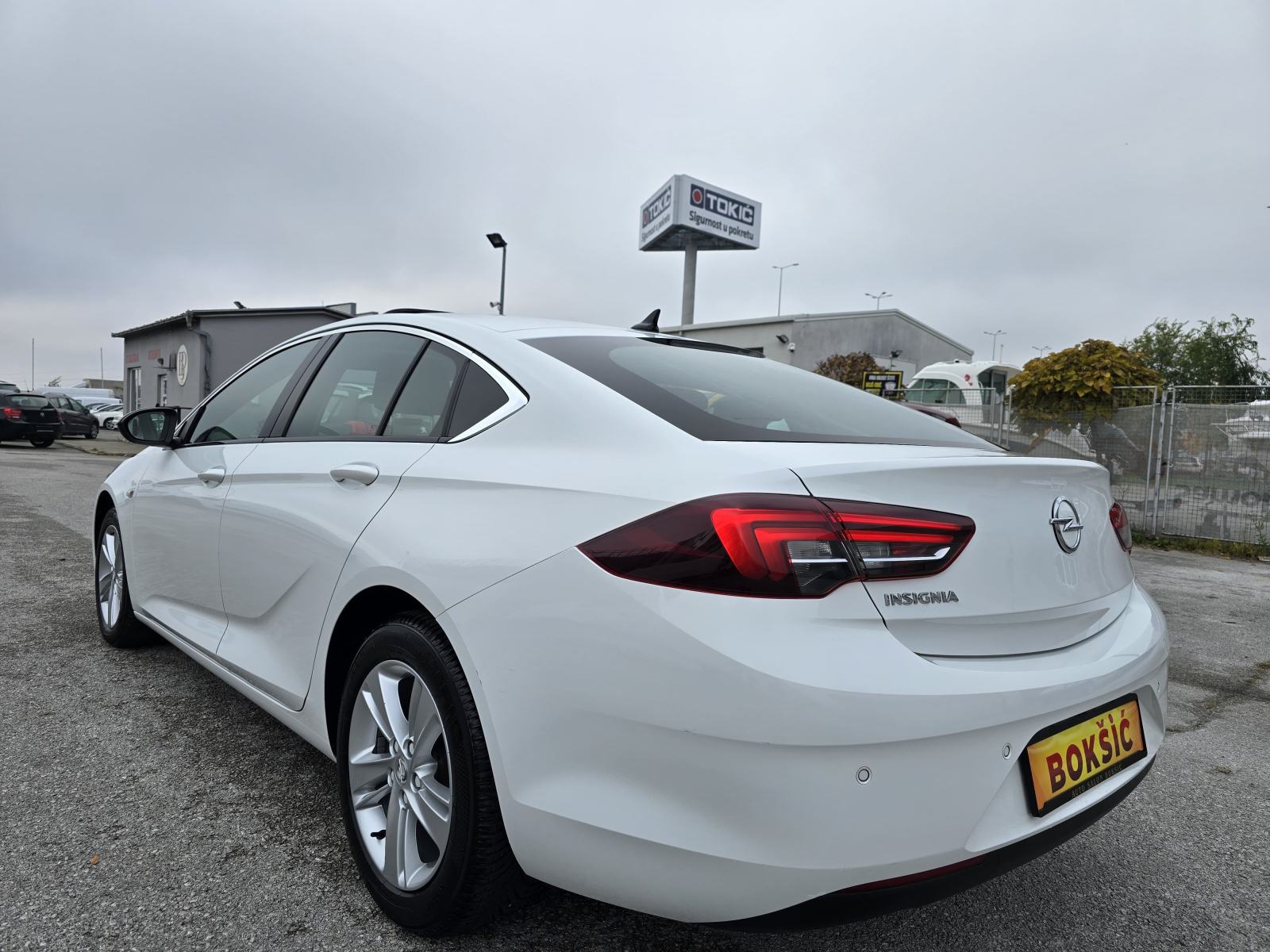 Opel Insignia 1,5 D GRAND SPORT AUTOMATIK, fotografija 10