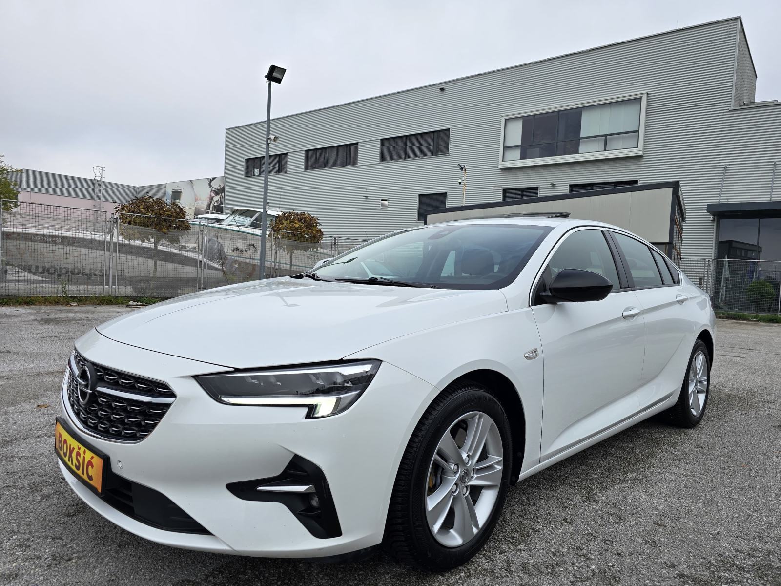 Opel Insignia 1,5 D GRAND SPORT AUTOMATIK, fotografija 2