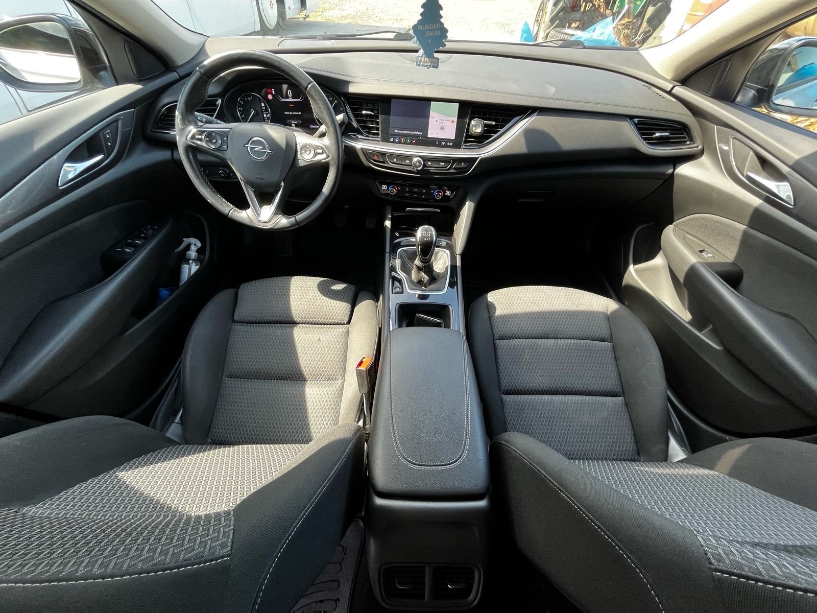 Opel Insignia 1,5Tdci, fotografija 5