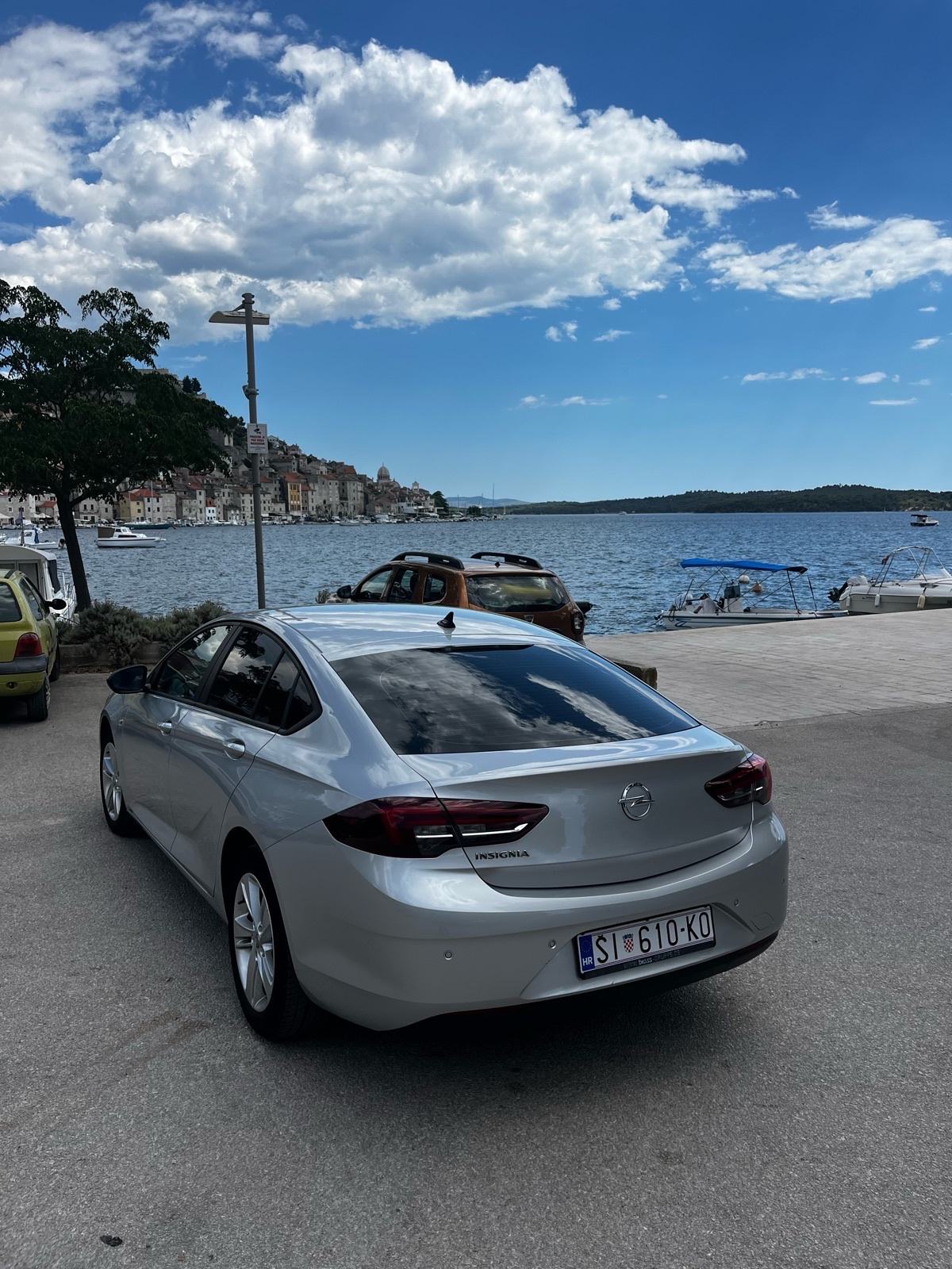 Opel Insignia 1,5Tdci, fotografija 4