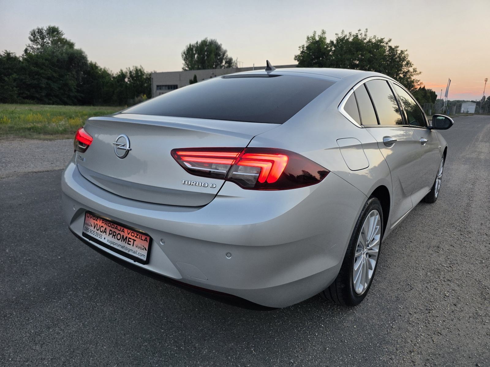 OPEL INSIGNIA 1,6 CDTI AUTOMATIK...FULL OPREMA,NEMA PRIJENOSA !, fotografija 7