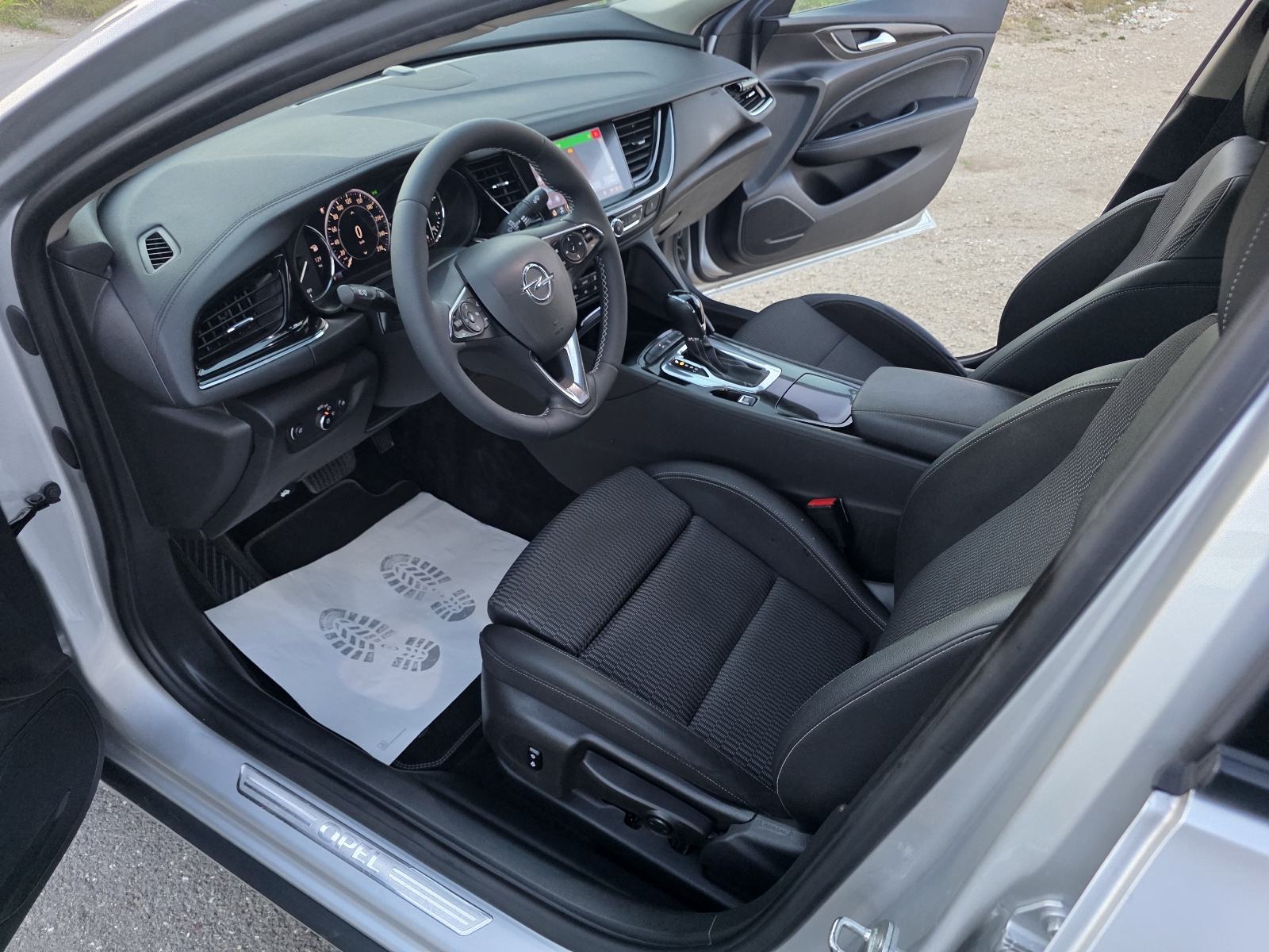 OPEL INSIGNIA 1,6 CDTI AUTOMATIK...FULL OPREMA,NEMA PRIJENOSA !, fotografija 12