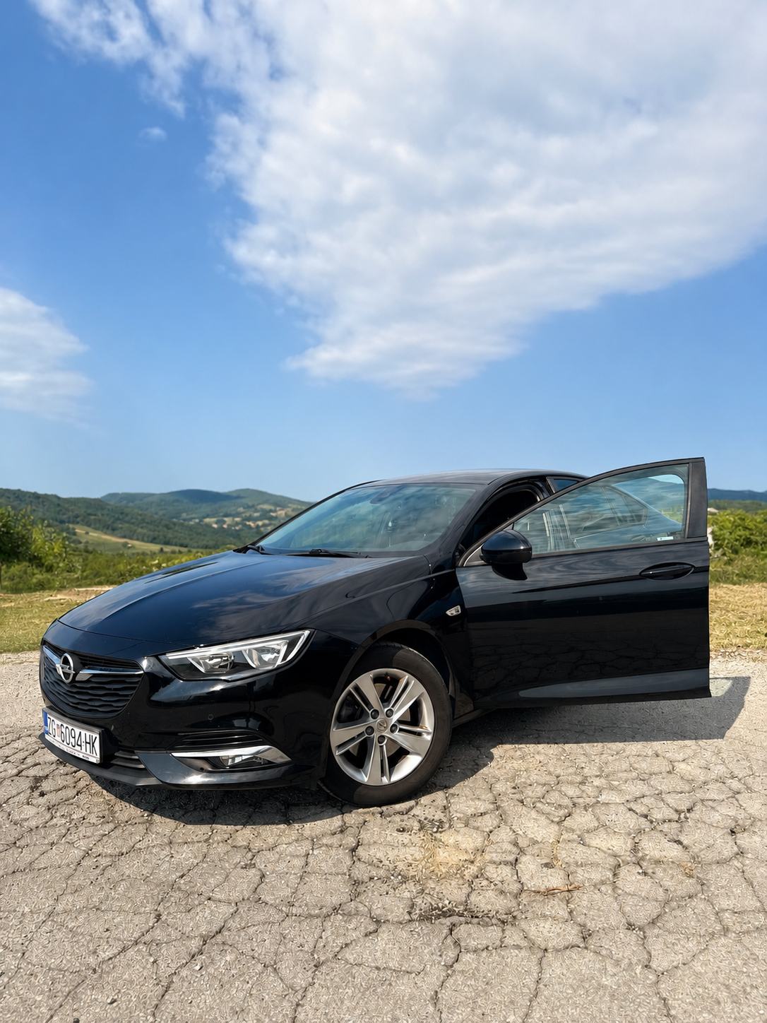 Opel Insignia 1,6 CDTI automatik, fotografija 2