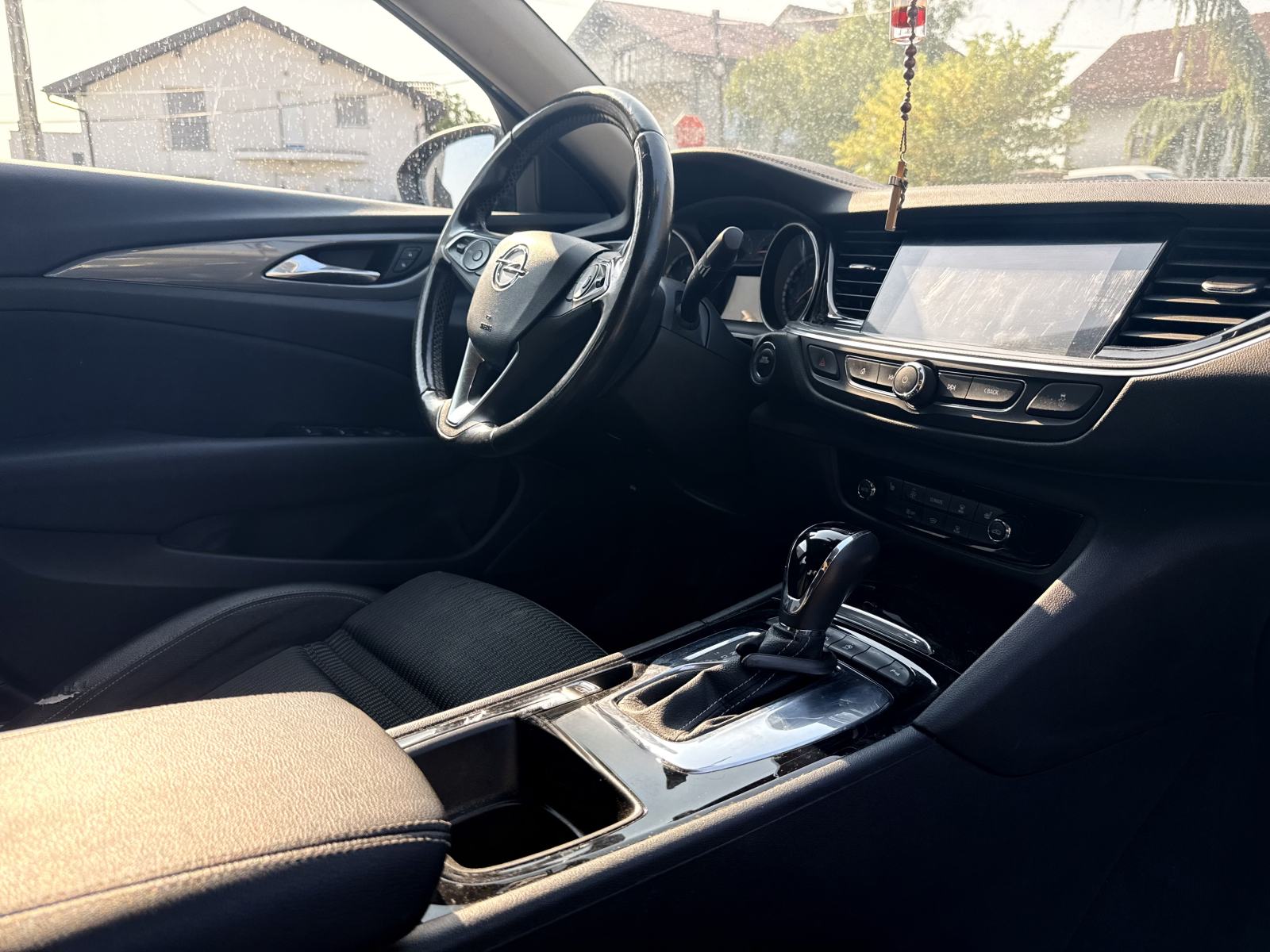 Opel Insignia 1,6 CDTI automatik, fotografija 13
