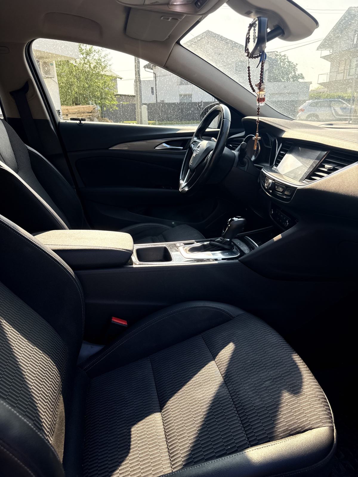 Opel Insignia 1,6 CDTI automatik, fotografija 17