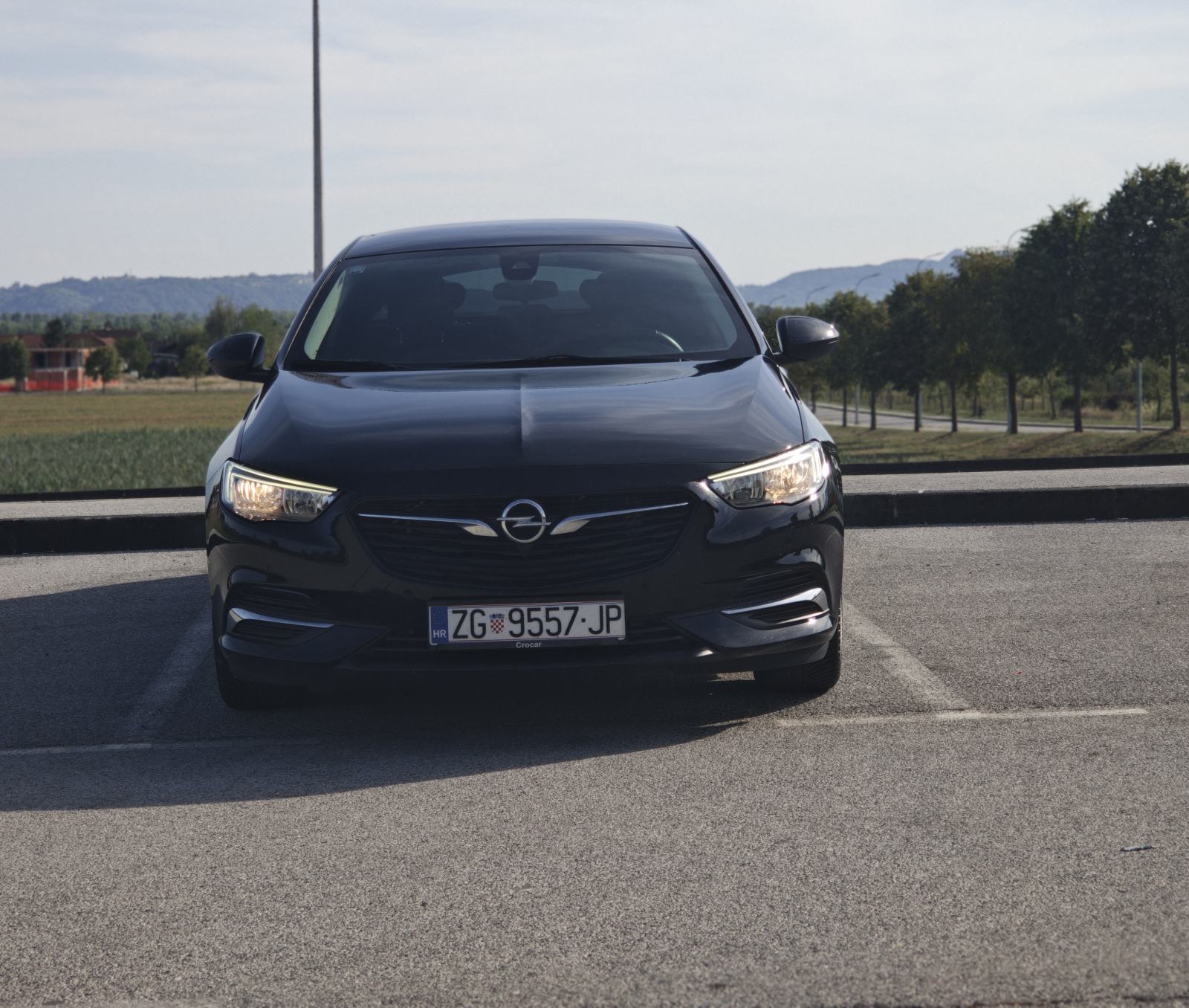 Opel Insignia 1,6 CDTI automatik, fotografija 8