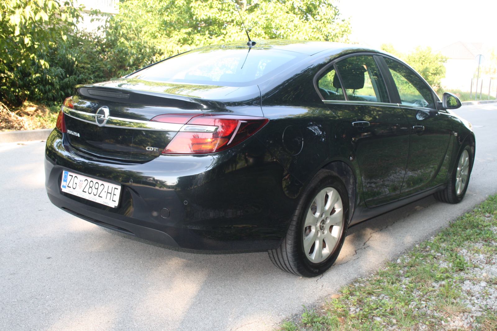 Opel Insignia 1,6 CDTI eco, HR auto, Bi-xenon, led dnevna, aut.klima, pogled izvana - slika 4