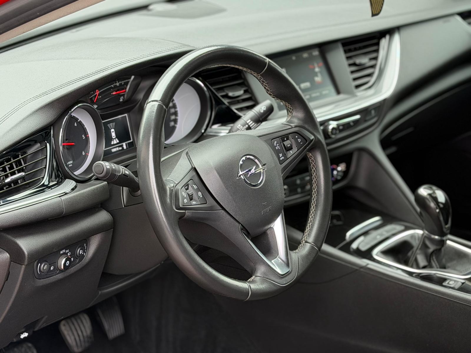 Opel Insignia 1,6 CDTI EDITION SERVISNA HR AUTO LED KAMERA NAVIGACIJA, fotografija 7