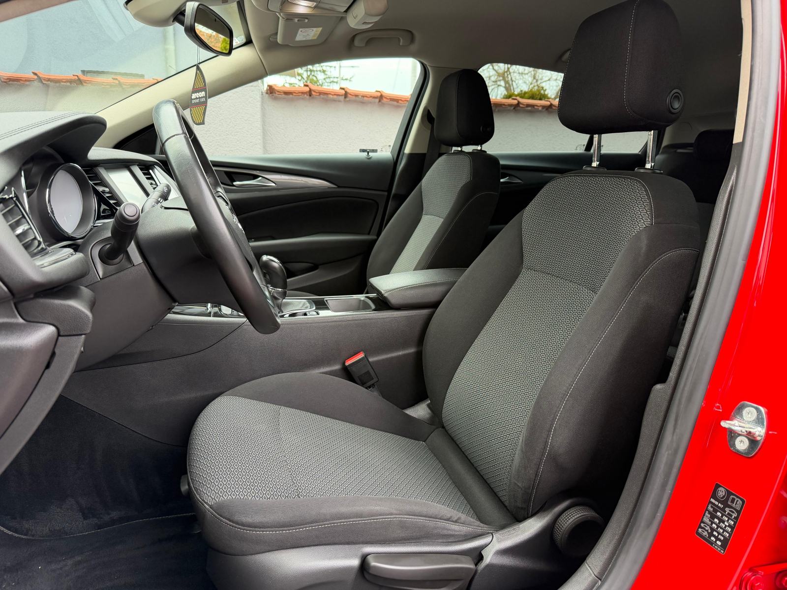Opel Insignia 1,6 CDTI EDITION SERVISNA HR AUTO LED KAMERA NAVIGACIJA, fotografija 10
