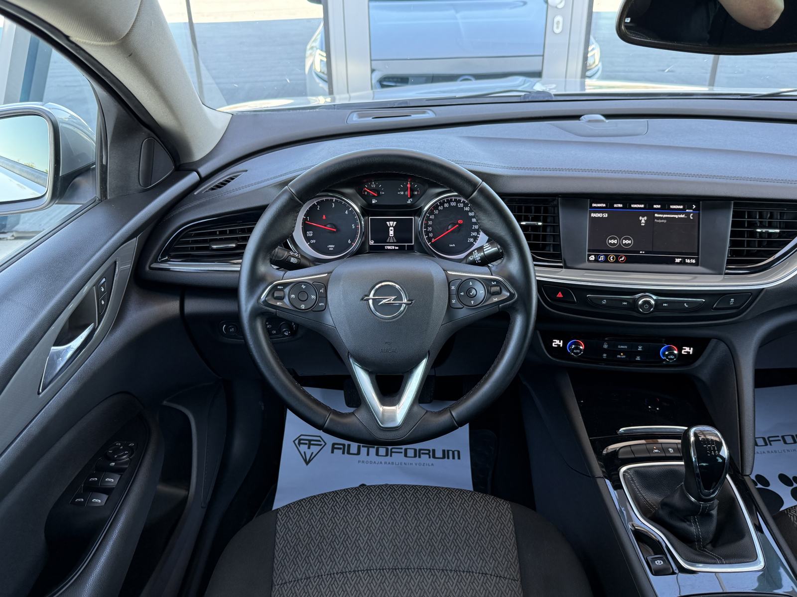 Opel Insignia 1,6 CDTI ** HR AUTO, JAMSTVO 12 MJESECI, REG 4/27 **, fotografija 11