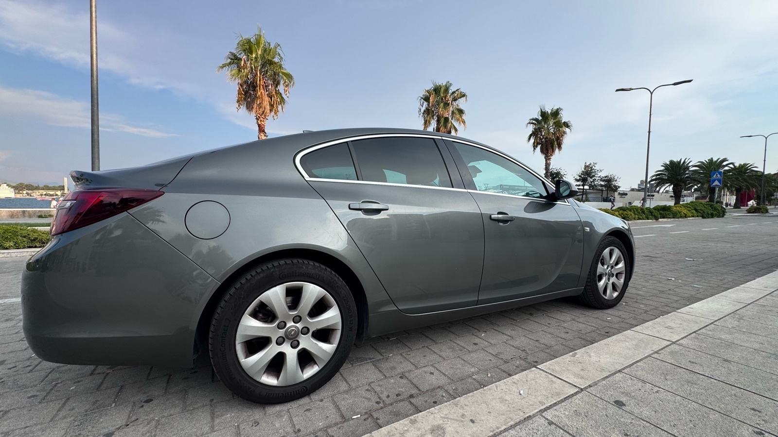 Opel Insignia 1,6 CDTI Innovation + 4 zimske gume, fotografija 4