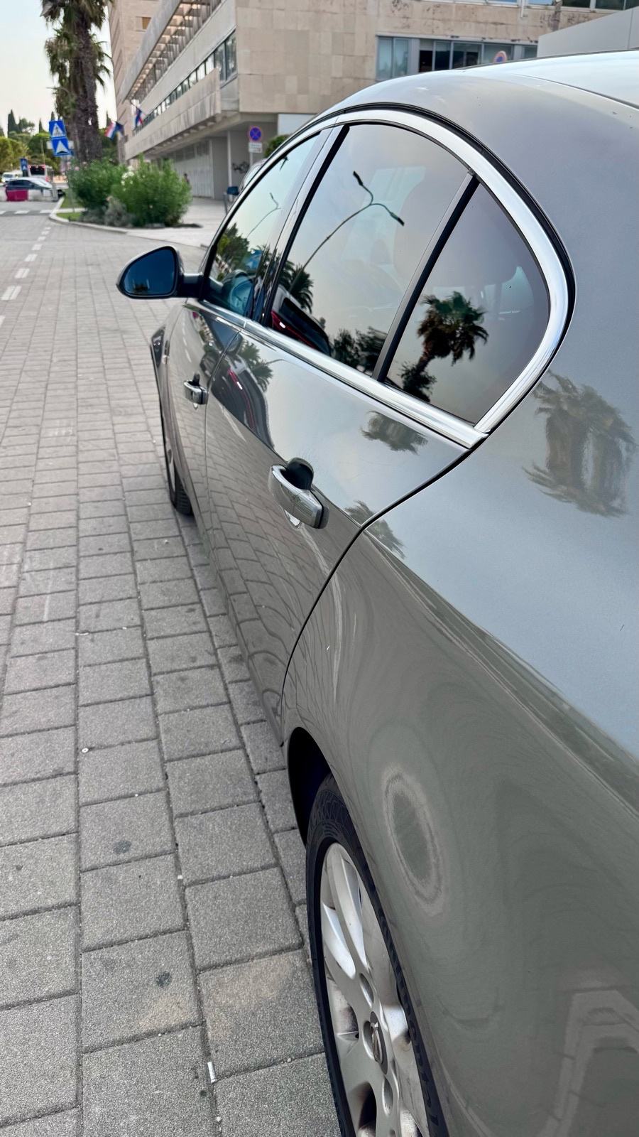 Opel Insignia 1,6 CDTI Innovation + 4 zimske gume, fotografija 7