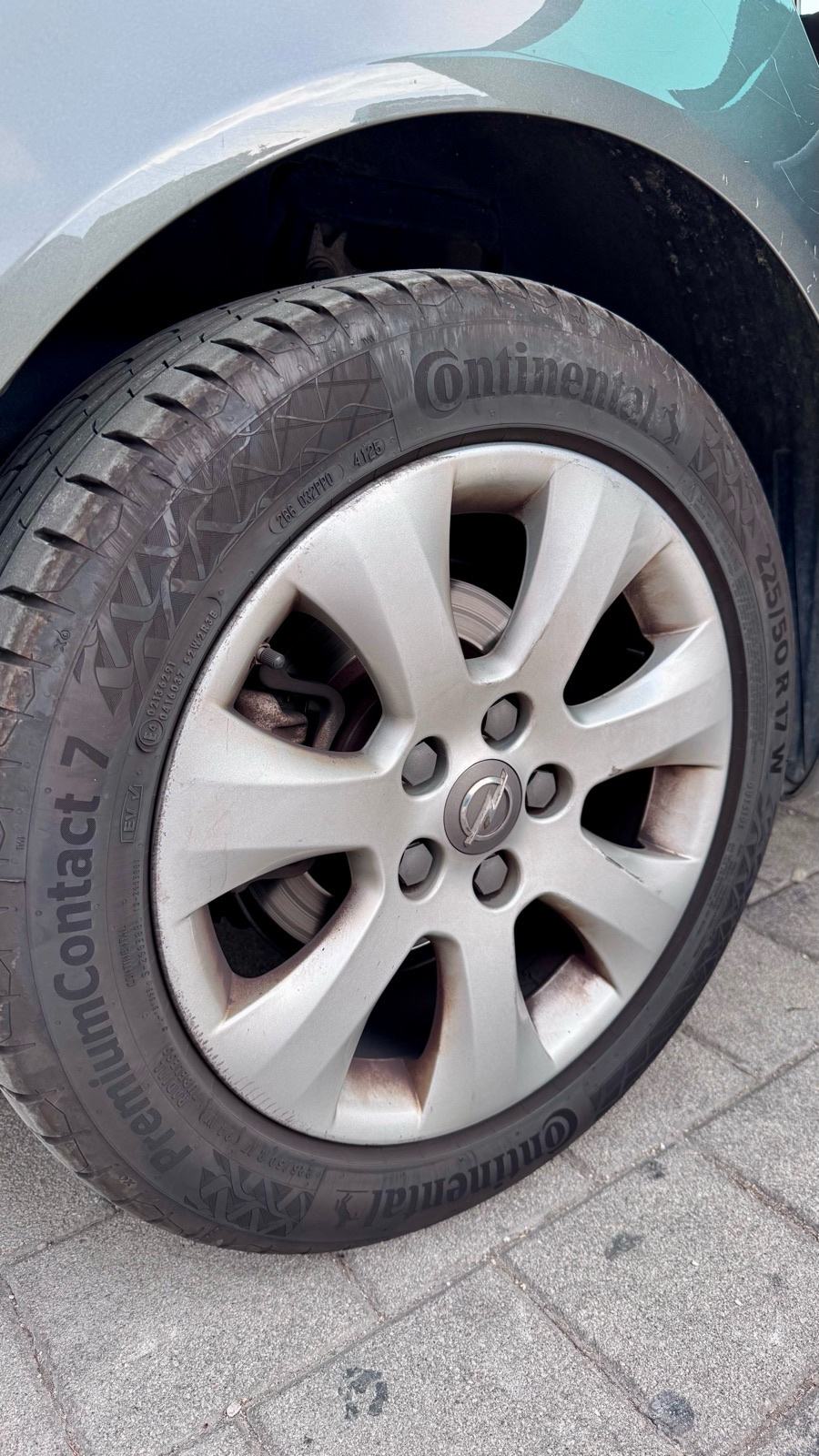 Opel Insignia 1,6 CDTI Innovation + 4 zimske gume, fotografija 13