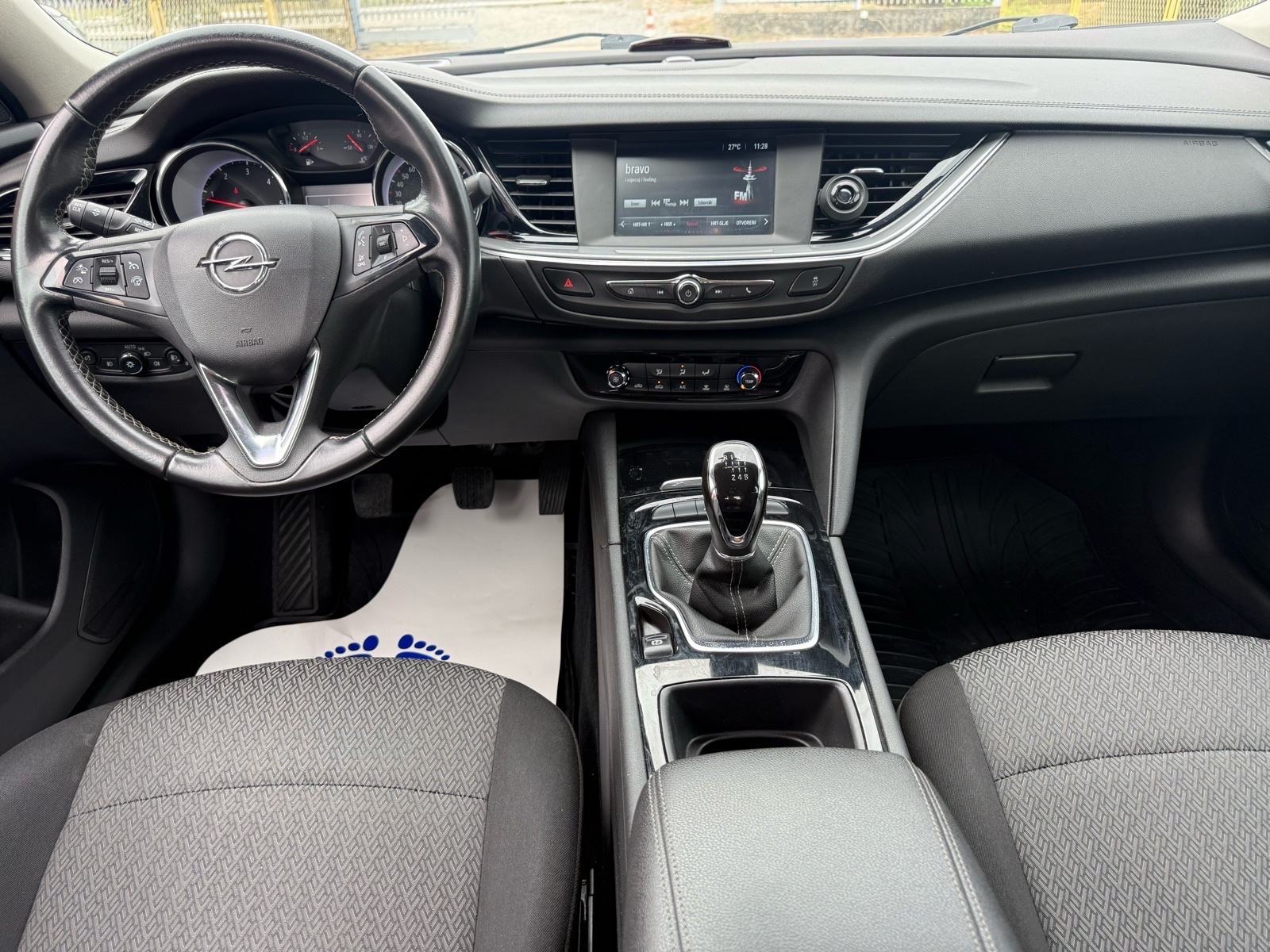 Opel Insignia 1,6 CDTI*LED SVJETLA*START STOP*PARK DISTANCE*SERVISNA*, fotografija 16