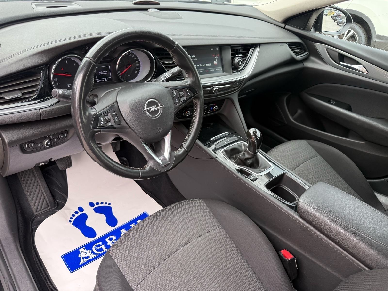 Opel Insignia 1,6 CDTI*LED SVJETLA*START STOP*PARK DISTANCE*SERVISNA*, fotografija 20