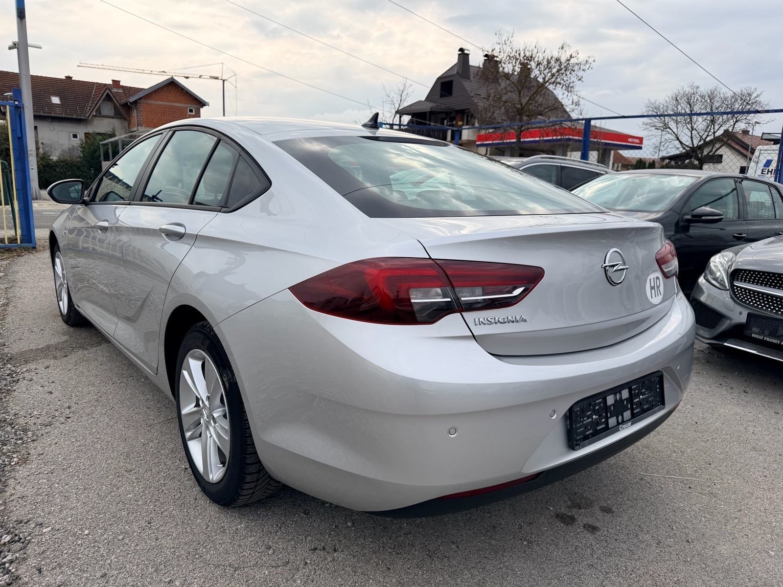 Opel Insignia 1,6 CDTI*ODLIČNO STANJE*UREDNO SERVISIRANA*, fotografija 7