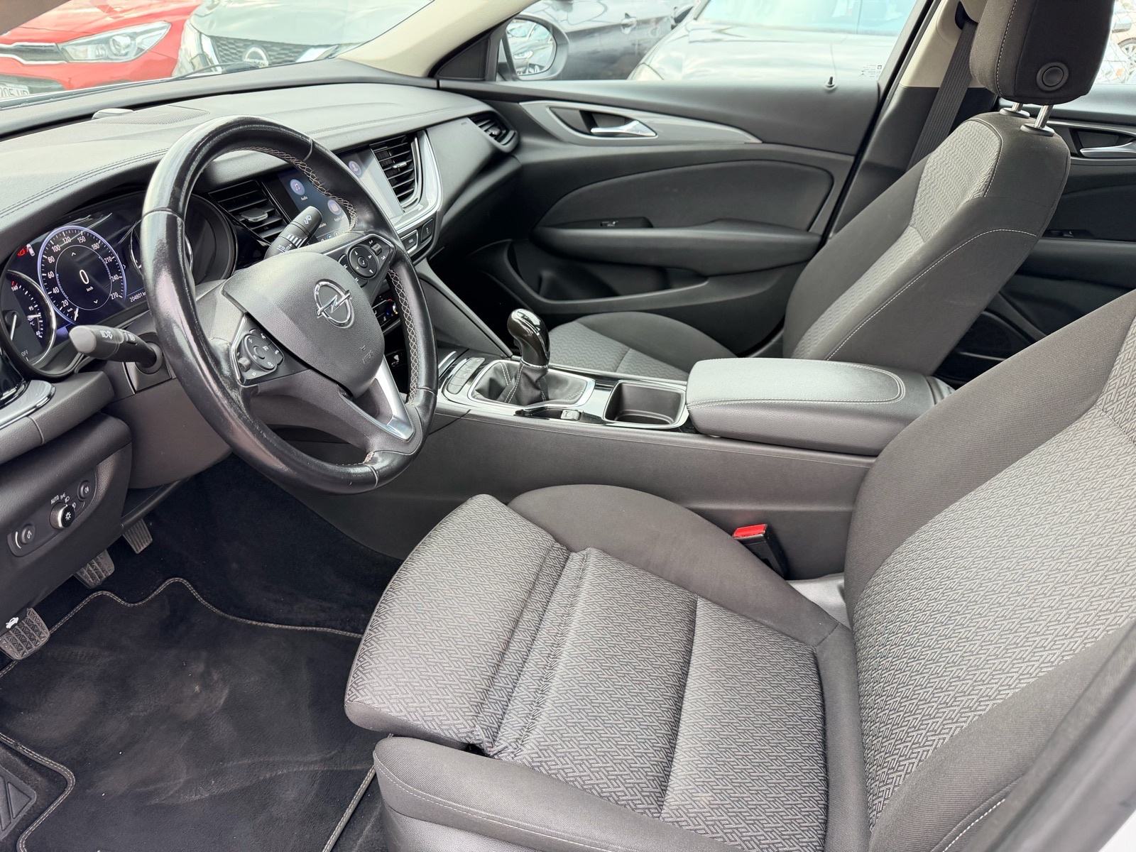 Opel Insignia 1,6 CDTI*ODLIČNO STANJE*UREDNO SERVISIRANA*, fotografija 9