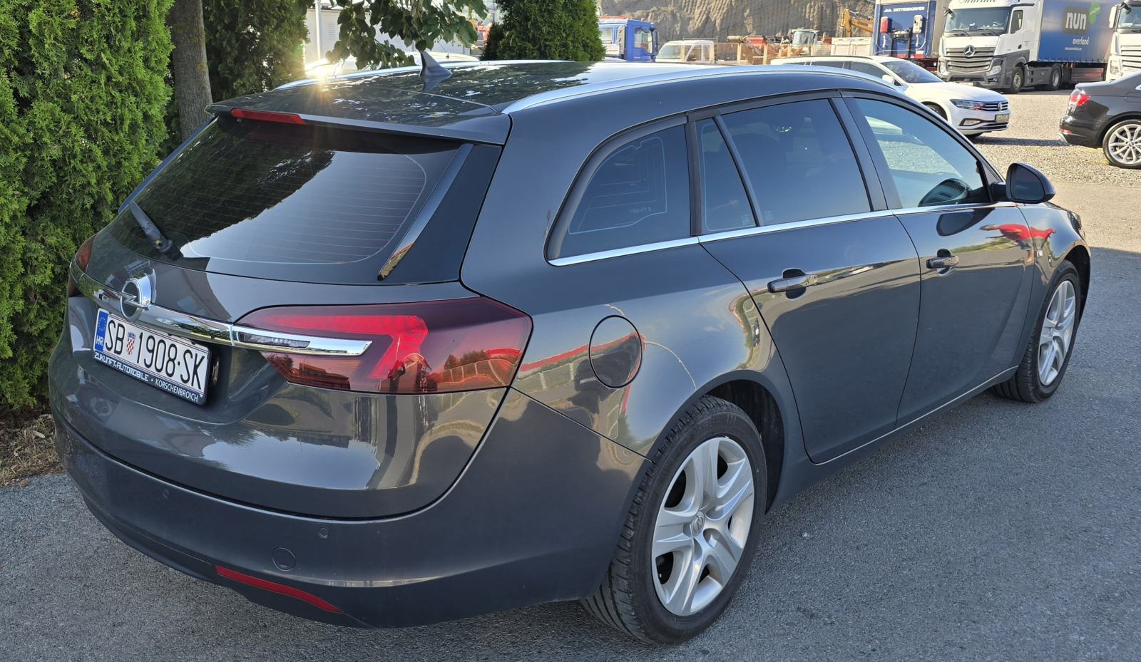 Opel Insignia 1,6 CDTI- PRVI VLASNIK, fotografija 5