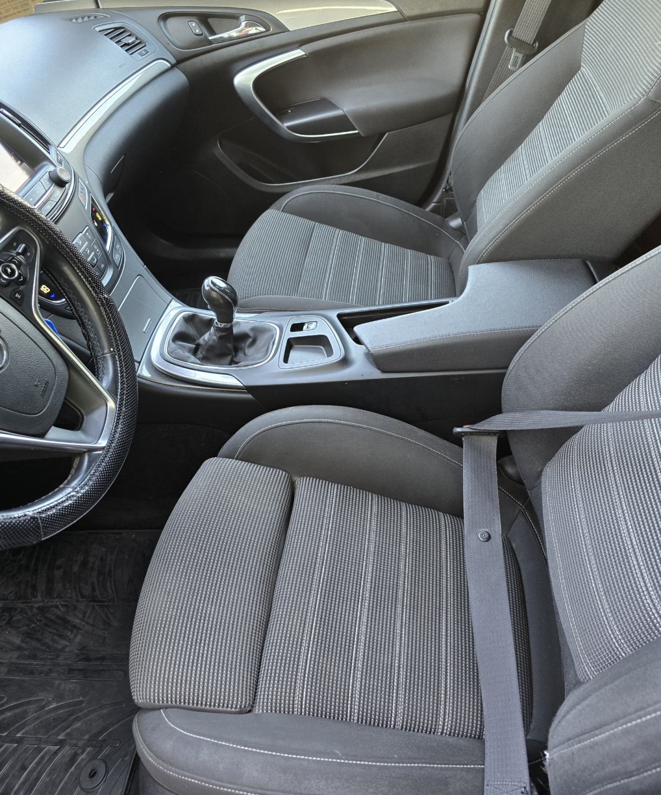Opel Insignia 1,6 CDTI- PRVI VLASNIK, fotografija 11