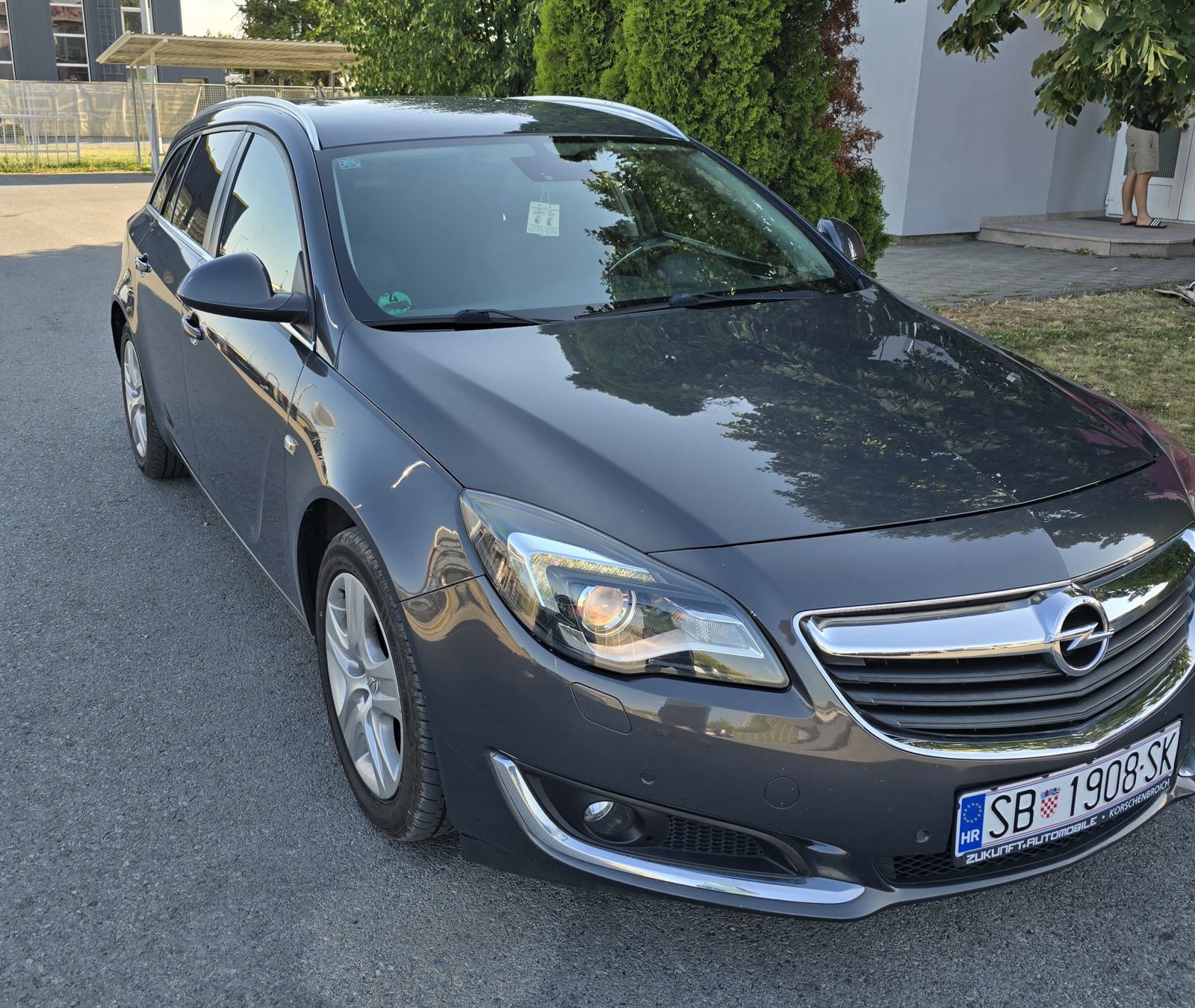 Opel Insignia 1,6 CDTI- PRVI VLASNIK, fotografija 7