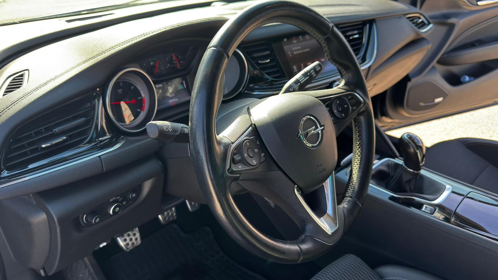 Opel Insignia 1,6 CDTI, fotografija 16