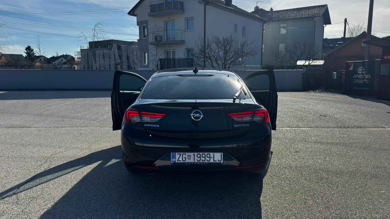 Opel Insignia 1,6 CDTI, fotografija 17