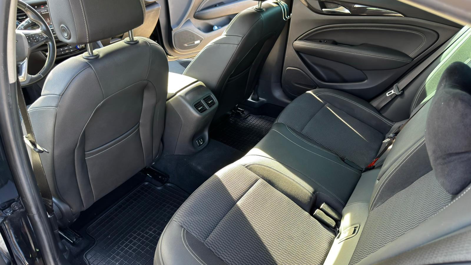 Opel Insignia 1,6 CDTI, fotografija 19