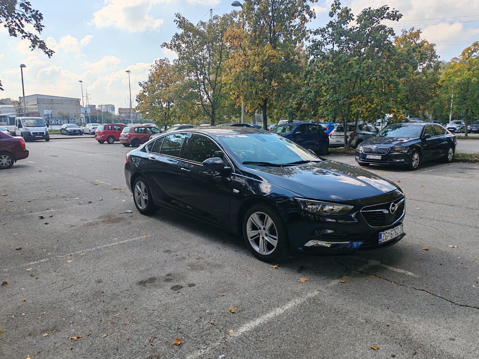 Opel Insignia 1,6 CDTI, fotografija 5