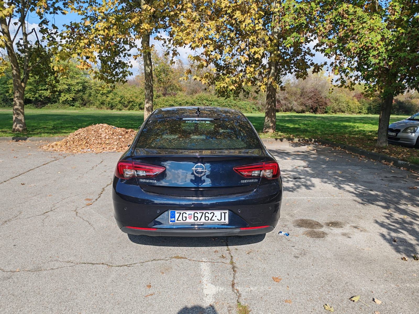 Opel Insignia 1,6 CDTI, fotografija 2