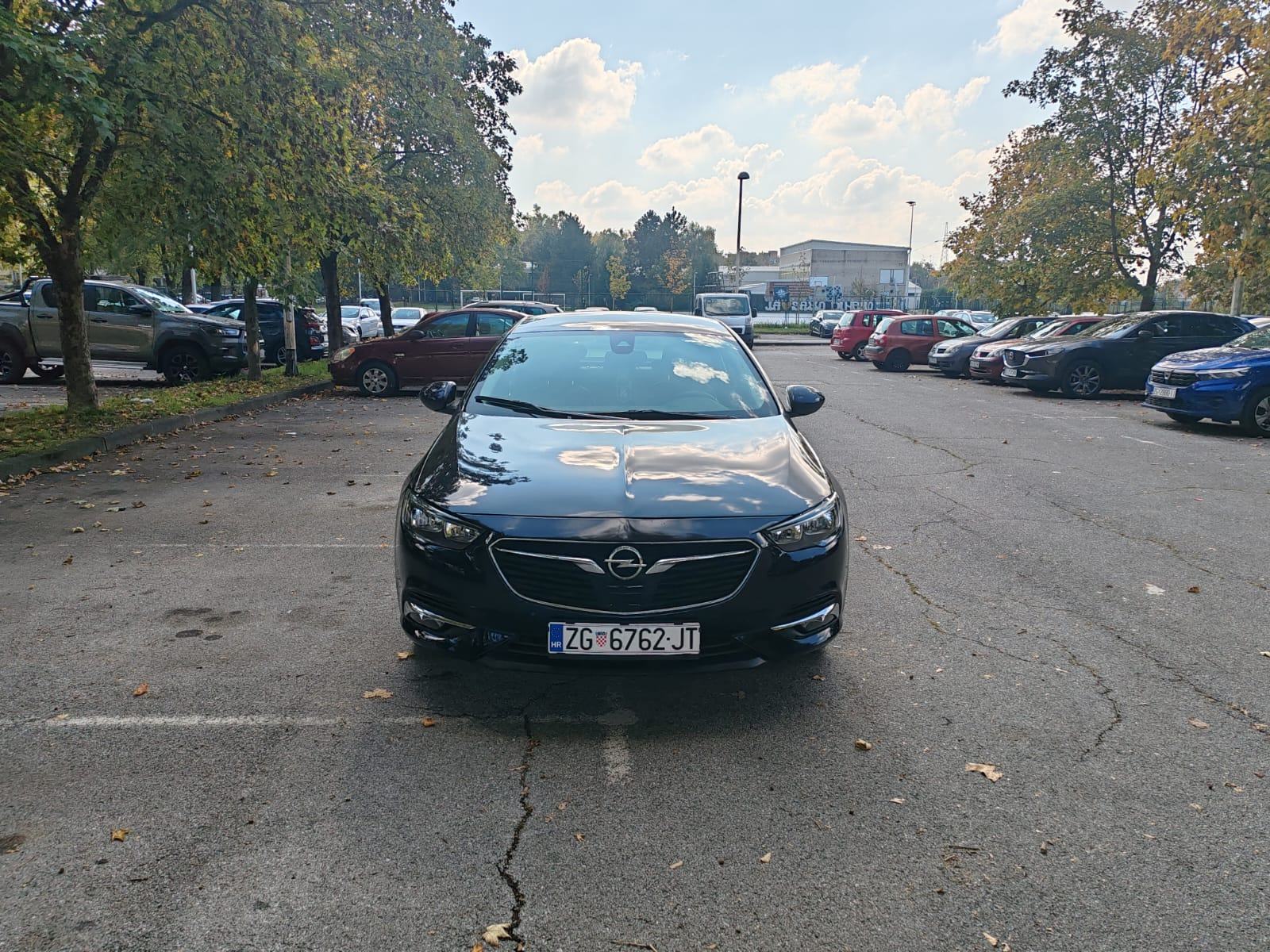 Opel Insignia 1,6 CDTI, fotografija 6