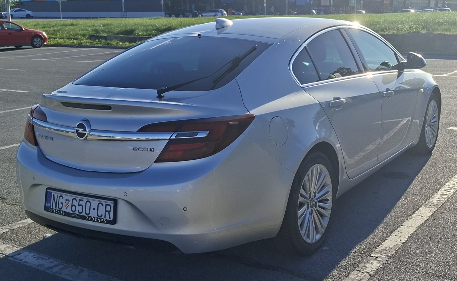 Opel Insignia 1.6 CDTi, fotografija 4