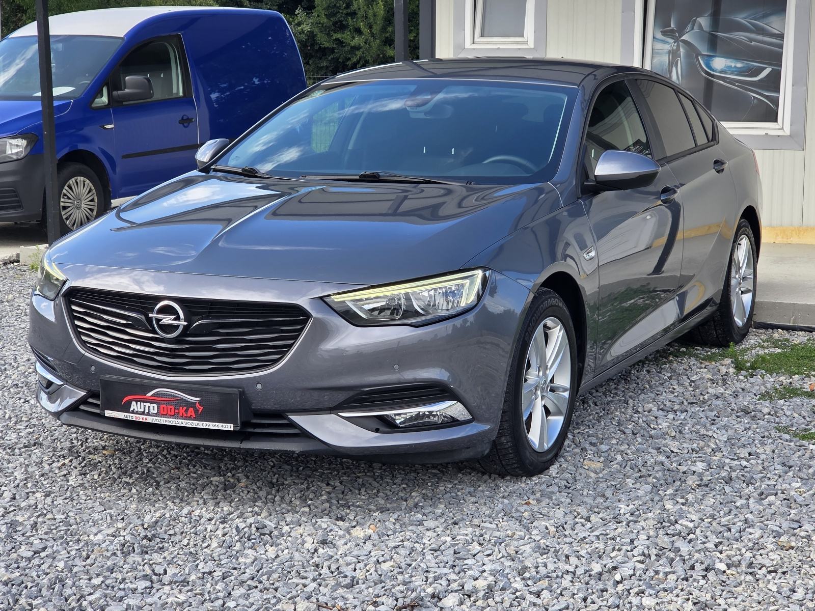 Opel Insignia 1,6 CDTI, fotografija 3