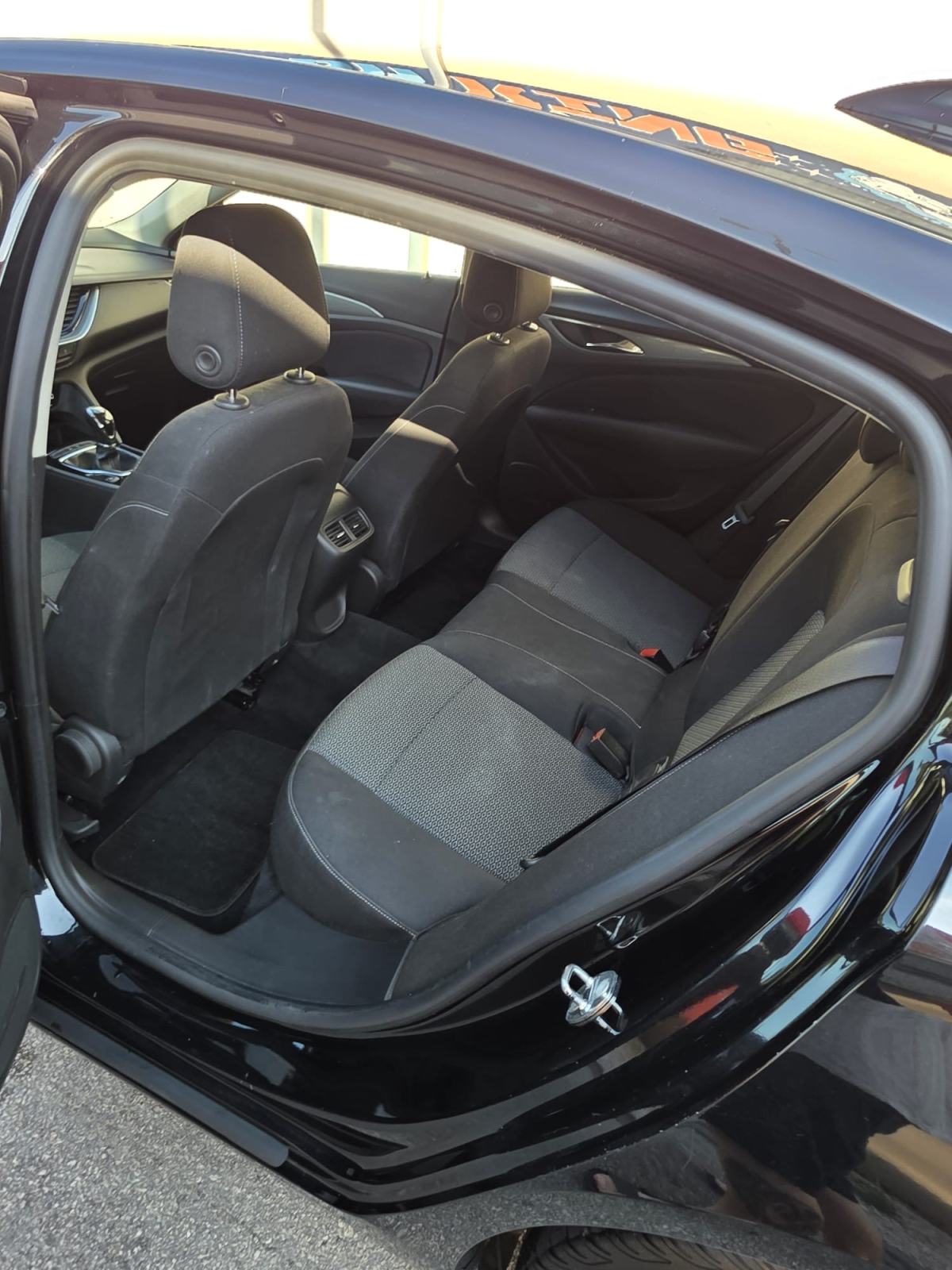 Opel Insignia 1,6 CDTI, fotografija 4