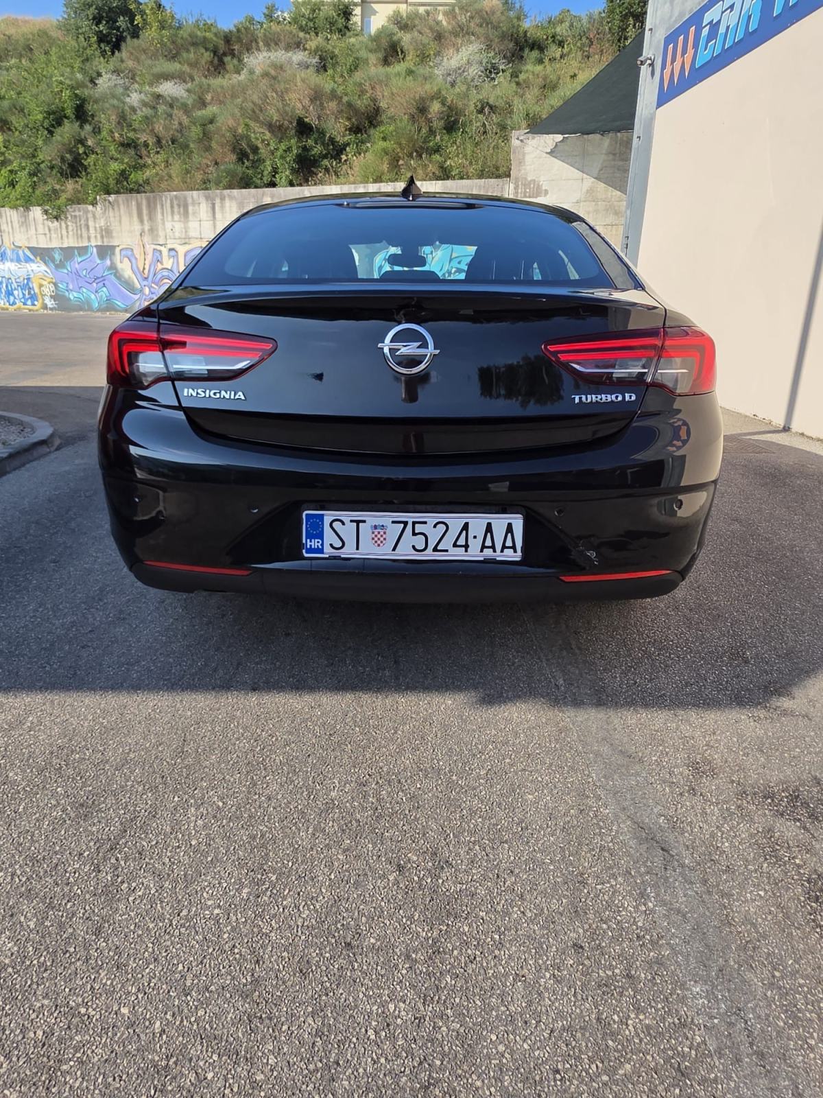 Opel Insignia 1,6 CDTI, fotografija 5
