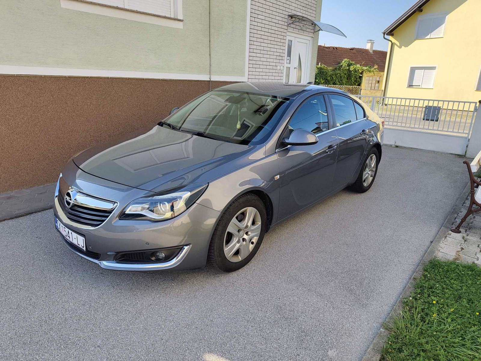 Opel Insignia 1,6 CDTI, fotografija 4