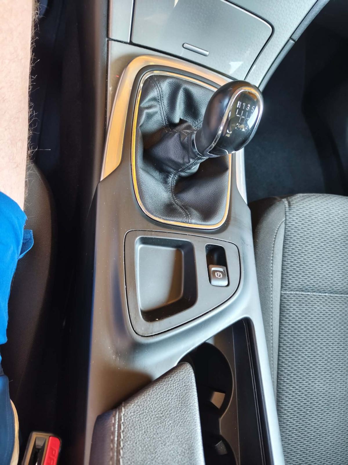 Opel Insignia 1,6 CDTI, fotografija 10