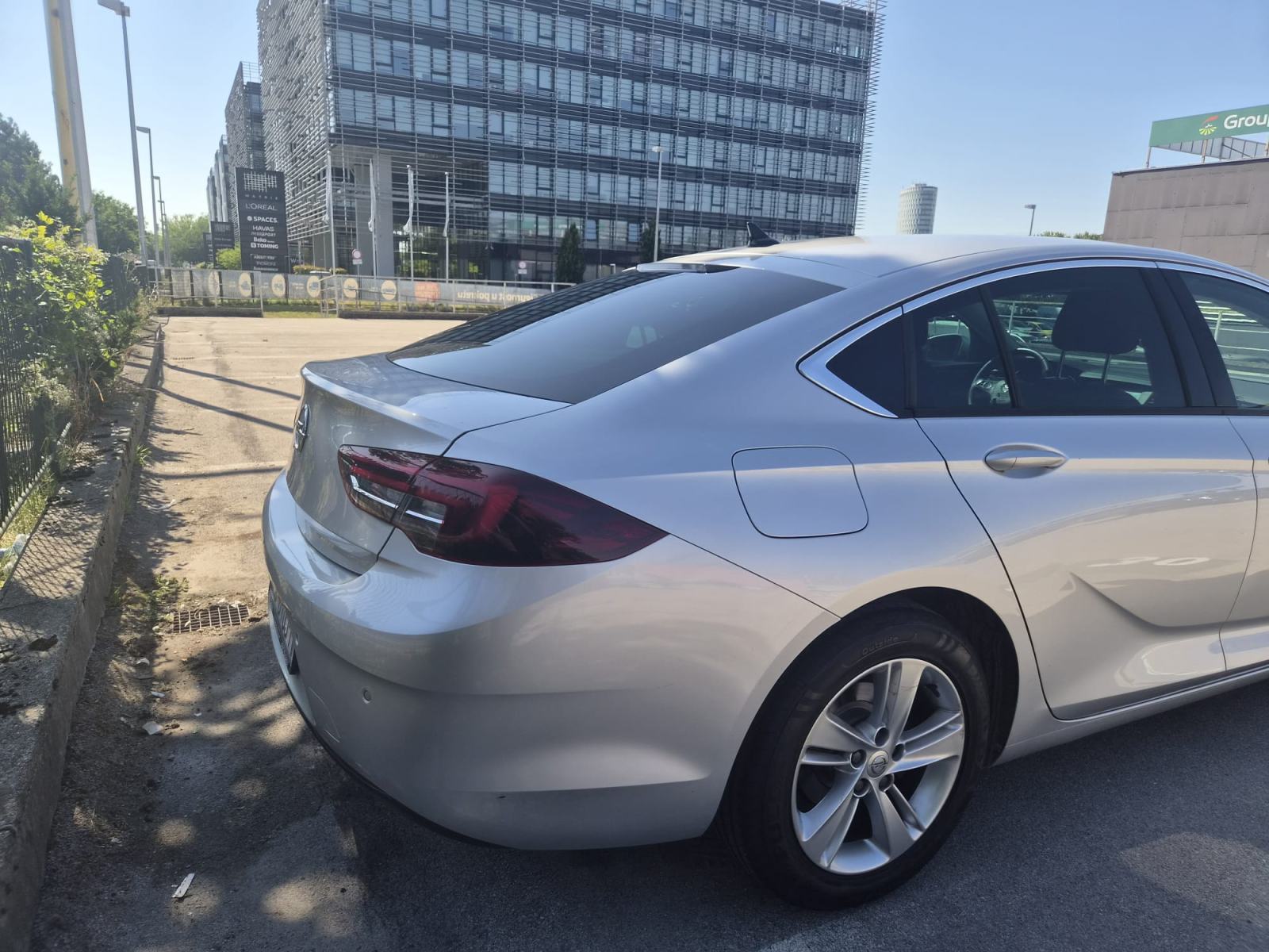 Opel Insignia 1,6 CDTI, fotografija 4