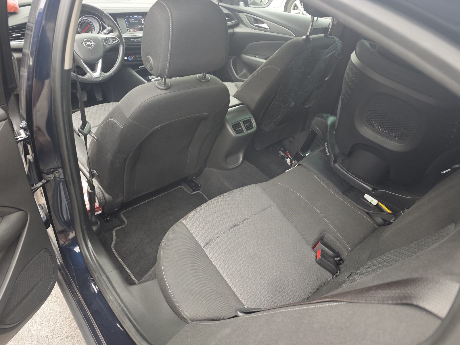 Opel Insignia 1,6 CDTI, fotografija 10