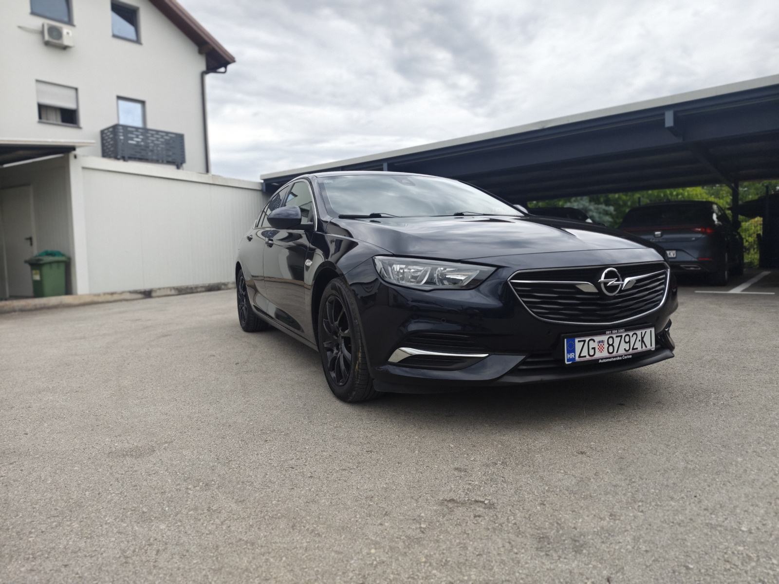Opel Insignia 1,6 CDTI, fotografija 3