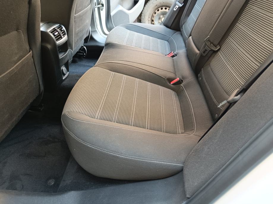 Opel Insignia 1,6 CDTI***BOSE***100 000 km**HR AUTO**ZAMJENA**, fotografija 12